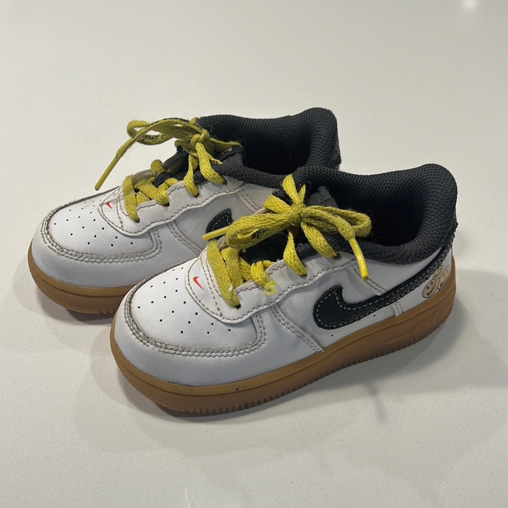 Nike force 1’s toddler